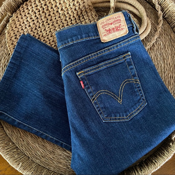Vintage Levi’s 515 boot cut denim jeans - Picture 4 of 7